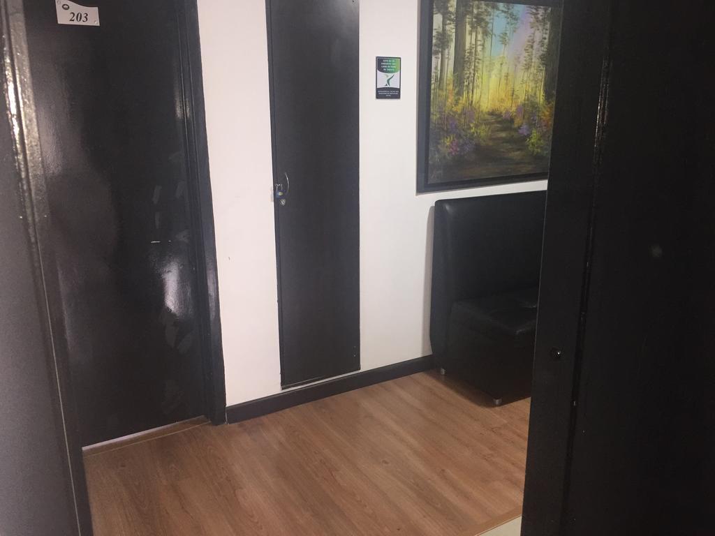 Hotel Aj Ferial Богота Екстер'єр фото