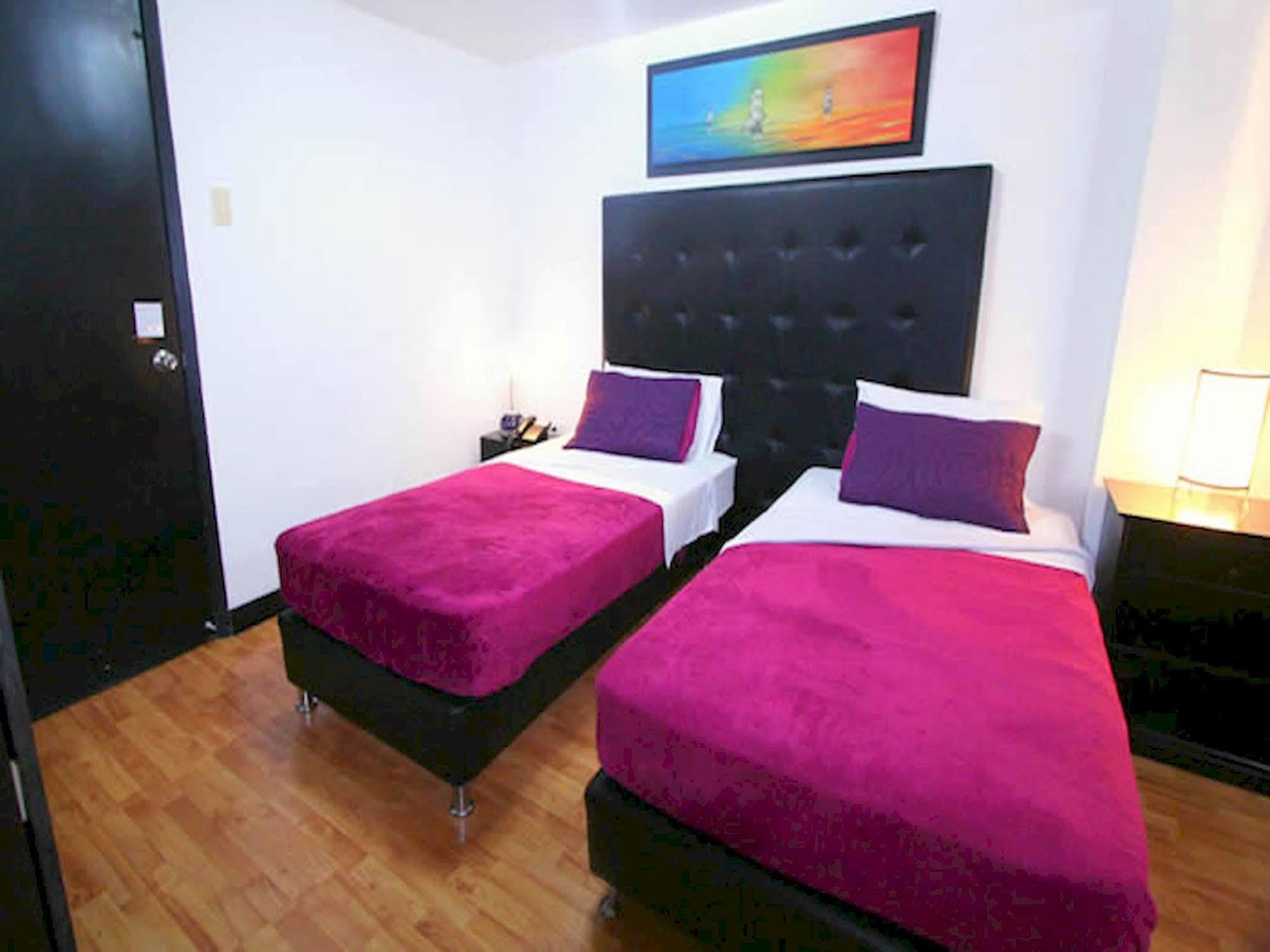 Hotel Aj Ferial Богота Екстер'єр фото